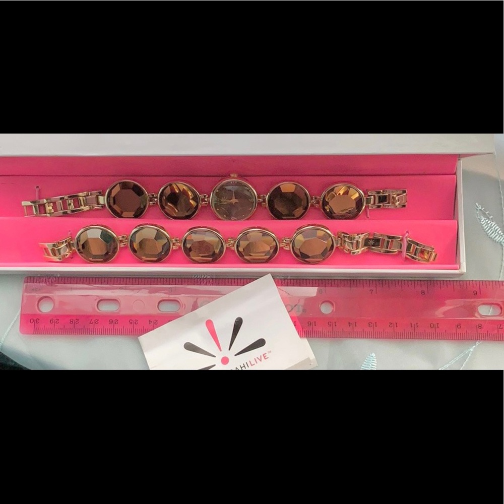 Mizrahi Topaz 8” Watch & Bracelet set